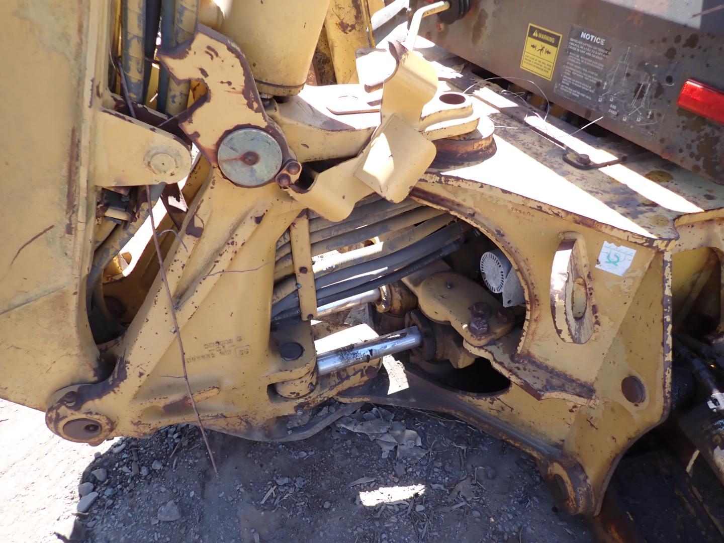 ./imagenes/INVOICE/2019/16530/RETROEXCAVADORA CAT446_ PARA REFACCIONES (10).JPG